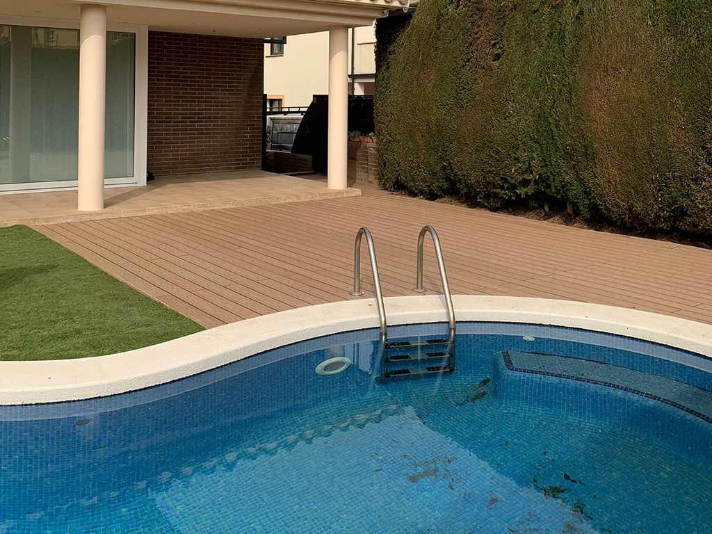 Tarimas de exterior - Casa Ana