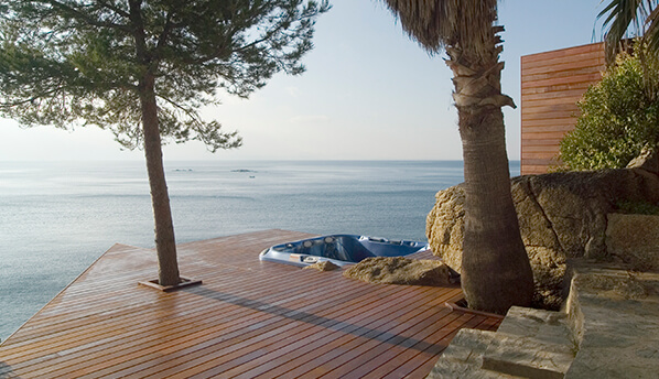 Tarimas de exterior - Casa Atalaya