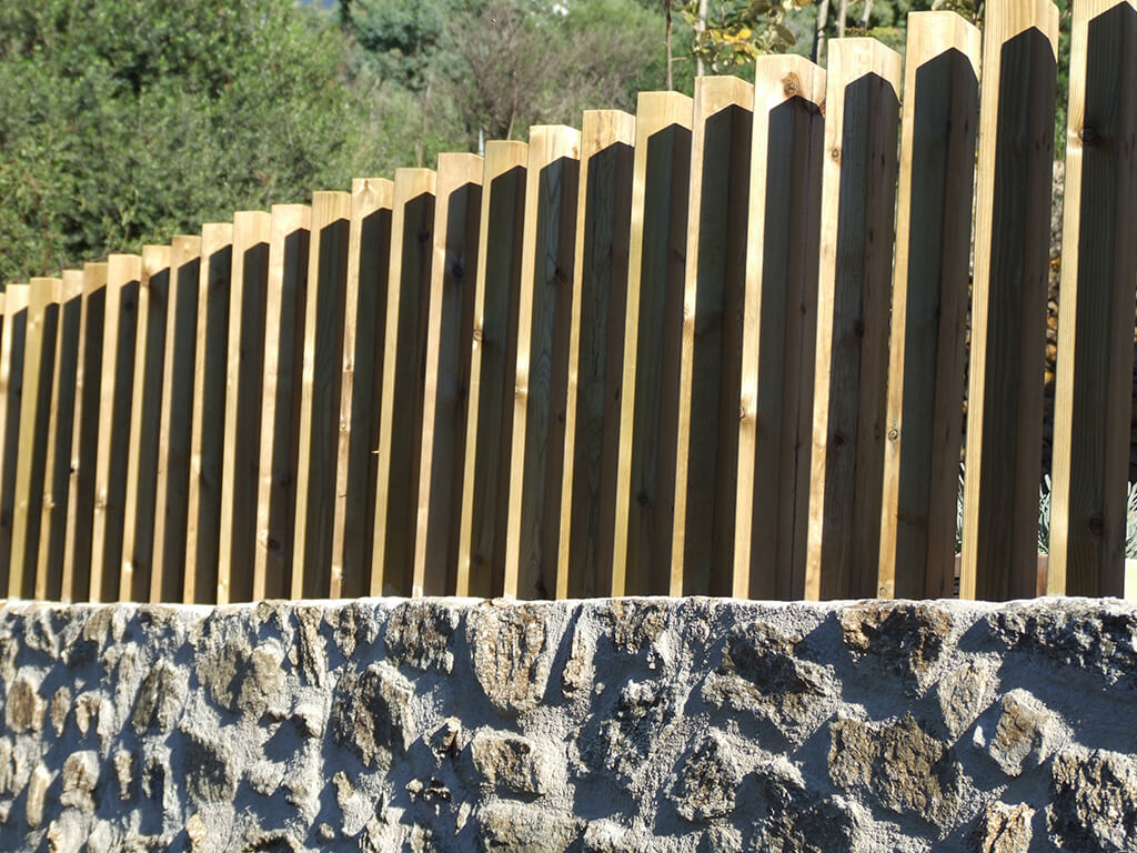 Vallas y celosías - Casa Assumpta