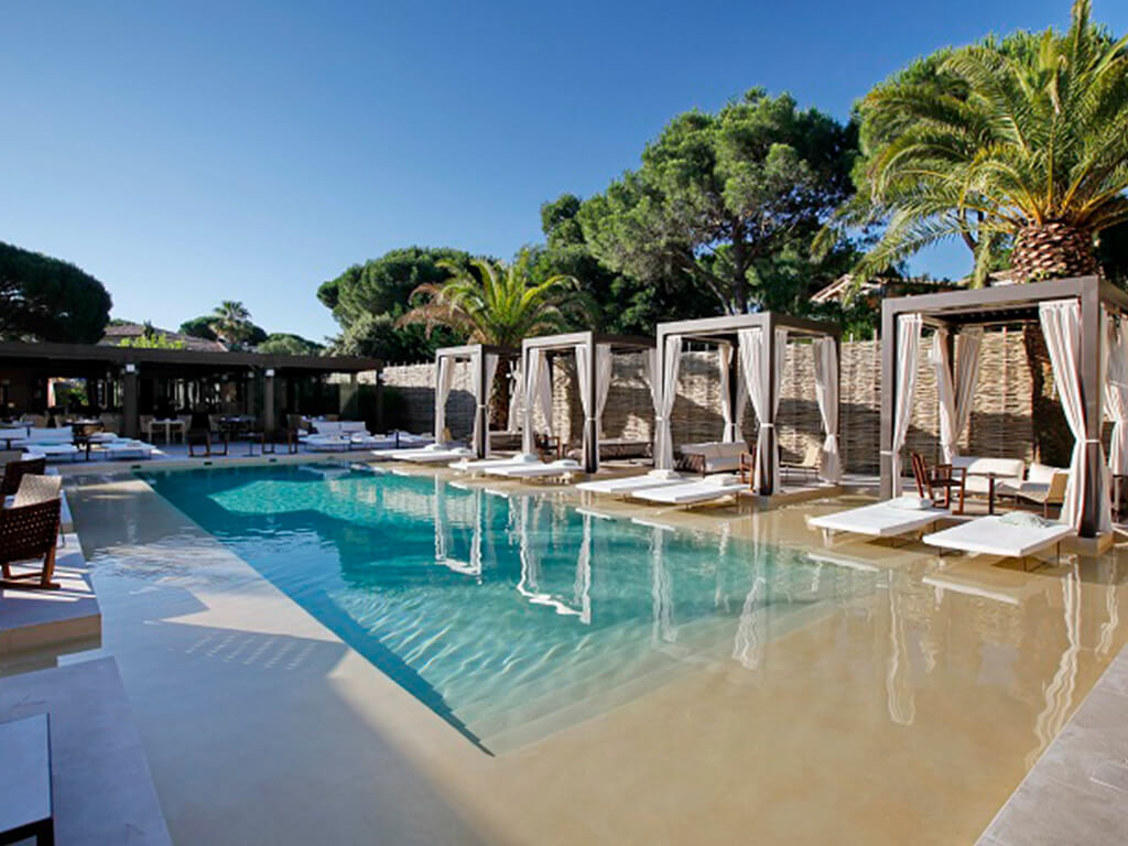 Pérgolas bioclimáticas - Hotel St. Tropez