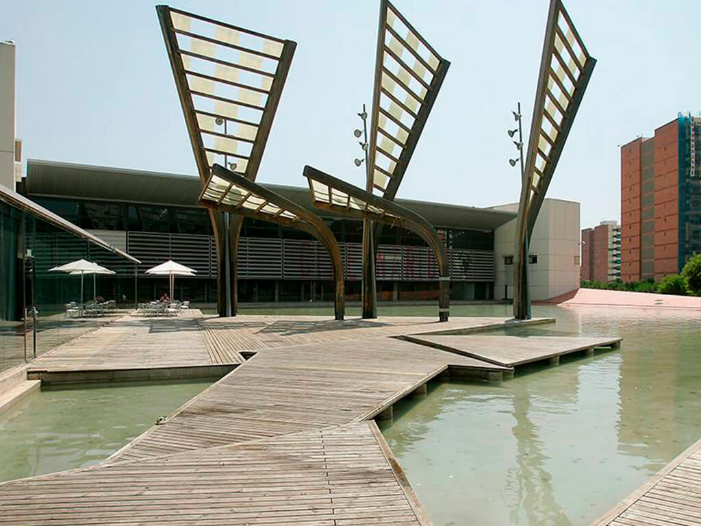 Espacios públicos - Museo de la Tecnología