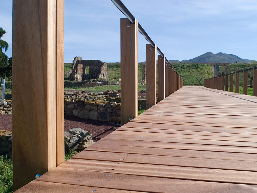 Tarimas de exterior - Ciutadella de Roses