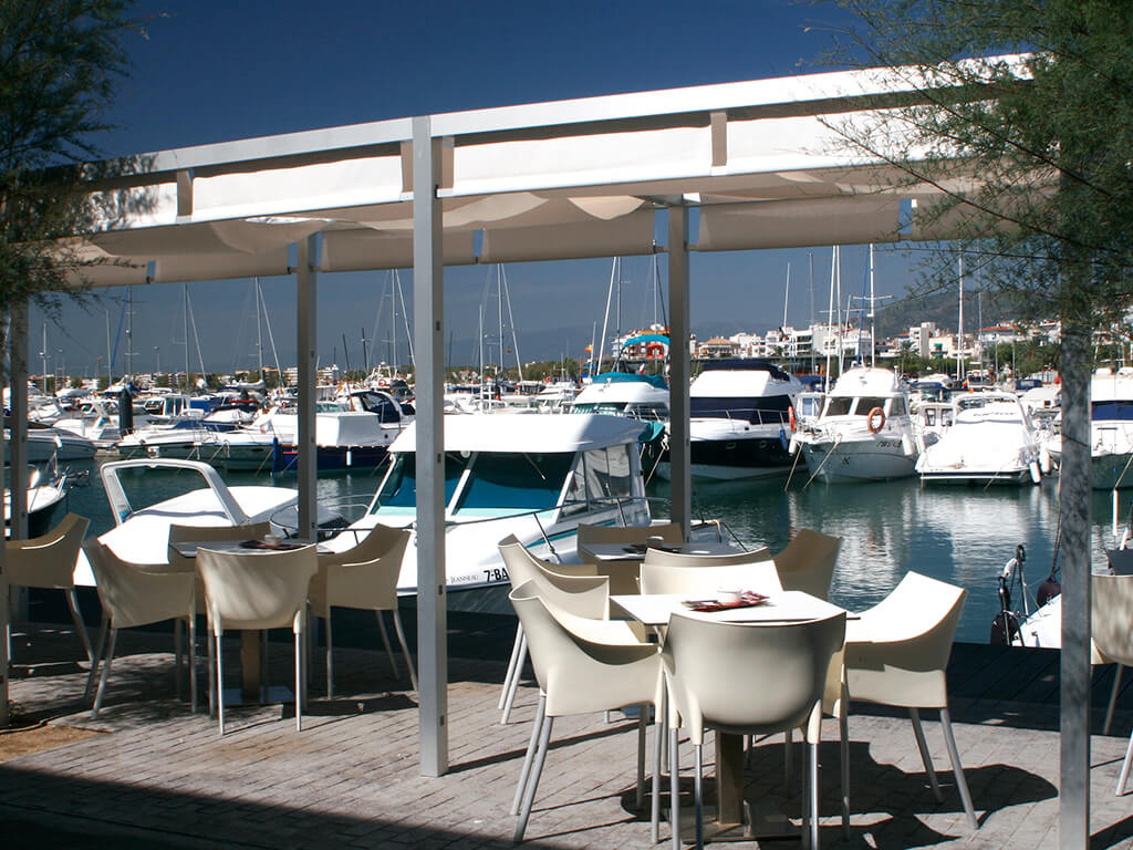 Tarimas de exterior - Puerto Deportivo de Roses