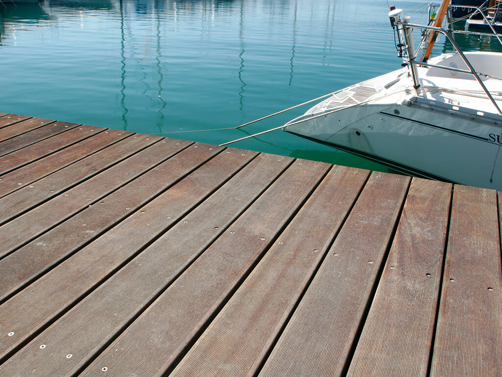 Tarimas de exterior - Puerto Deportivo de Roses