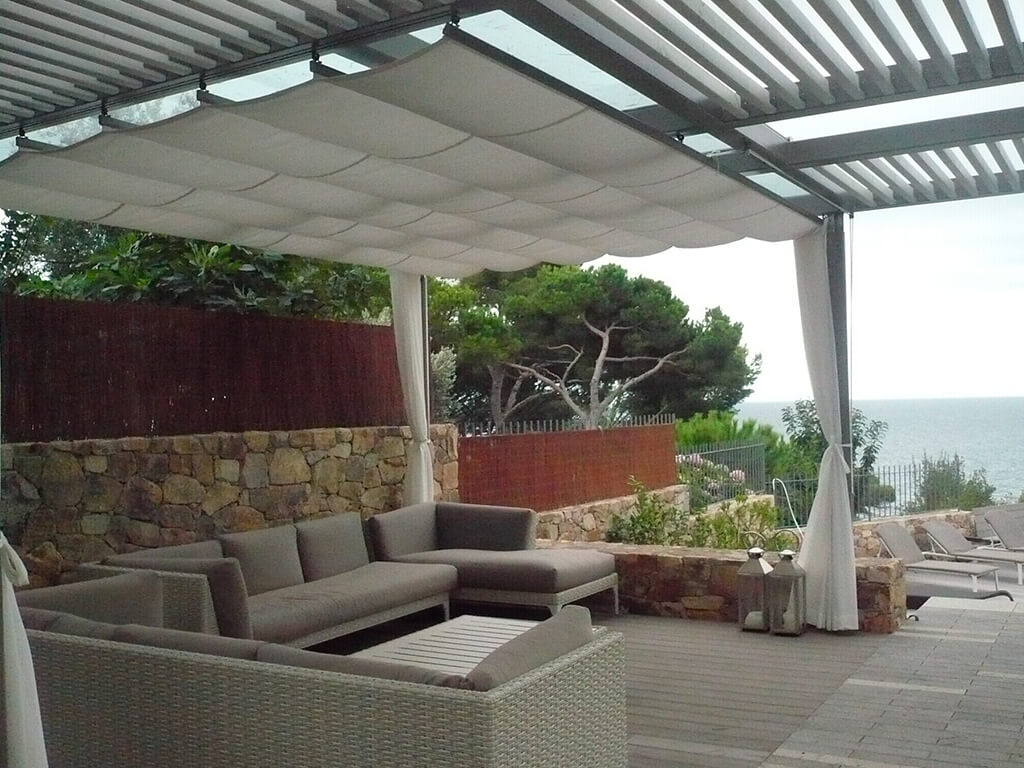 Pèrgoles de fusta - Casa Cala del Pi