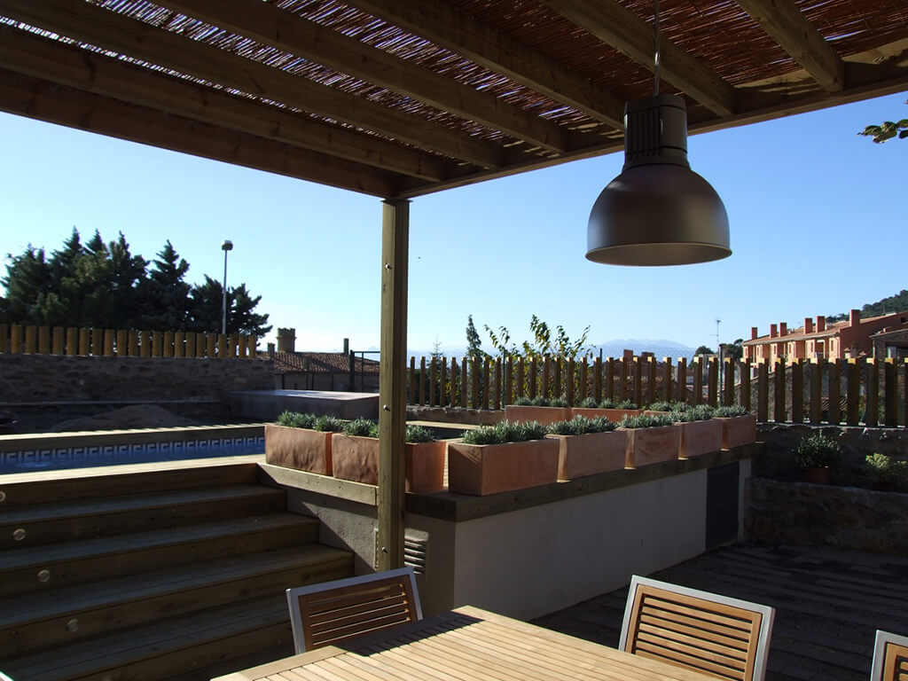 Pérgolas de madera - Casa Assumpta