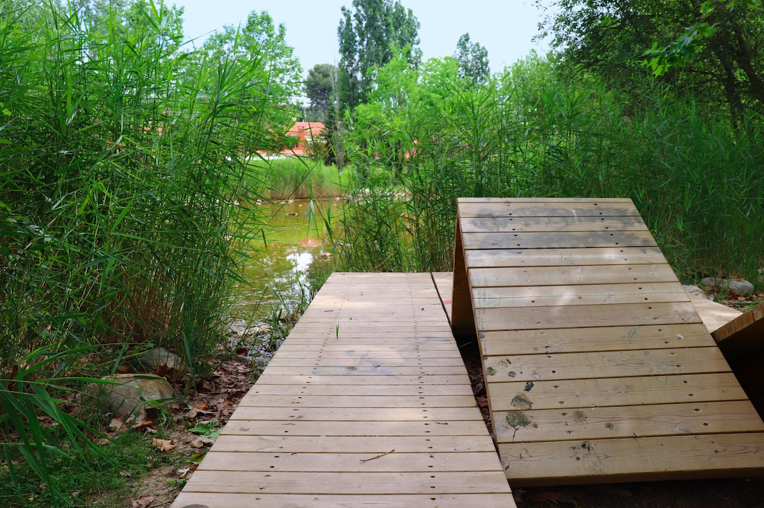 Espacios públicos - Mobiliario Urbano Parc de la Betzuca