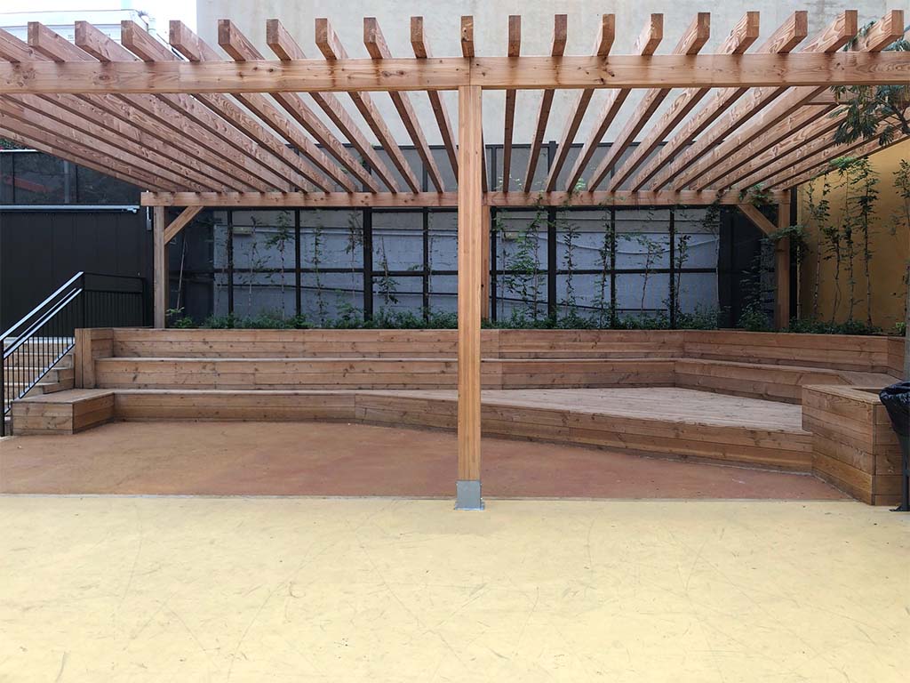 Espacios públicos - Escola Ferran Sunyer