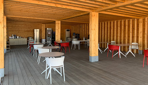 Pérgolas de madera - Laboratorios Hipra