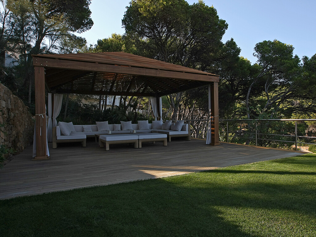 Pèrgoles de fusta - Casa Aiguafreda